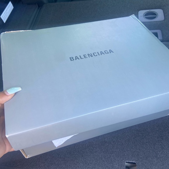 Balenciaga Sneaker - Picture 5 of 5